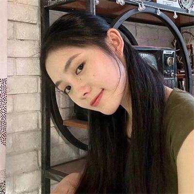她来自台北